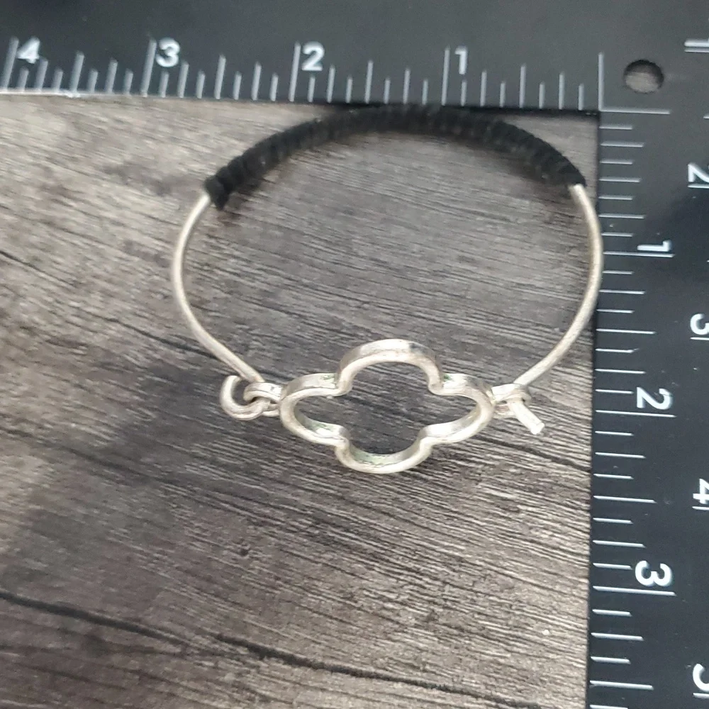 Sterling Clover Bracelet B3302 High End